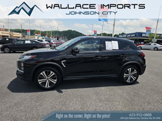 Used 2023 Mitsubishi Outlander Sport SE image 1