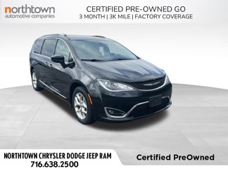 Used 2018 Chrysler Pacifica Touring-L image 1