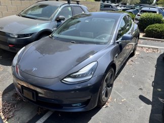 Used 2020 Tesla Model 3 Long Range image 1