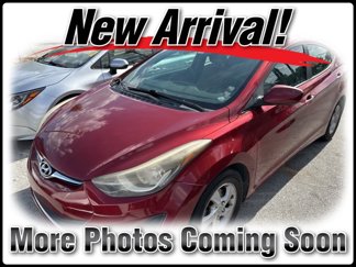 Used 2015 Hyundai Elantra SE image 1