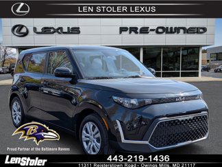 Used 2023 Kia Soul LX image 1