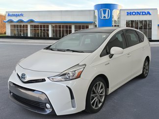 Used 2015 Toyota Prius V Five image 1