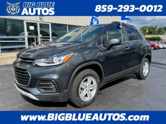 Used 2017 Chevrolet Trax LT w/ LT Convenience Package image 1