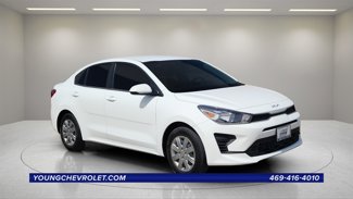 Used 2023 Kia Rio S image 1