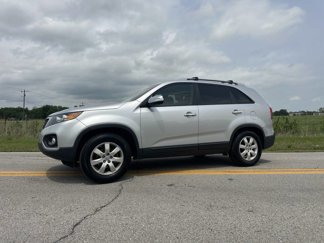 Used 2013 Kia Sorento LX w/ Convenience Pkg image 1
