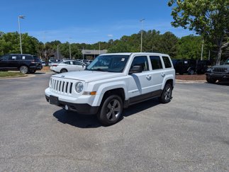Used 2015 Jeep Patriot High Altitude image 1