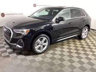 Certified 2024 Audi Q3 2.0T Premium w/ Convenience Package image 1