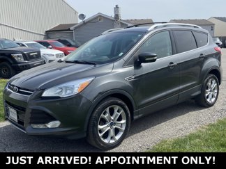 Used 2016 Ford Escape Titanium image 1