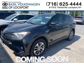 Used 2016 Toyota RAV4 XLE image 1