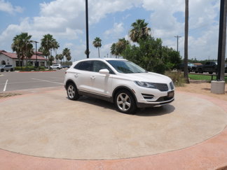Used 2018 Lincoln MKC Premiere image 1