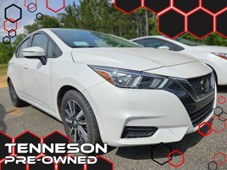 Used 2020 Nissan Versa SV image 1