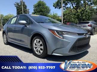 Used 2021 Toyota Corolla LE image 1