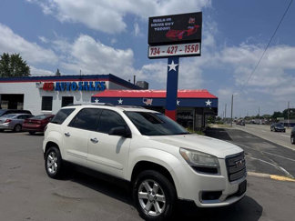 Used 2015 GMC Acadia SLE image 1