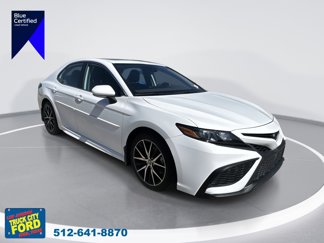 Used 2023 Toyota Camry SE image 1