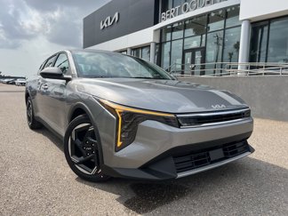 New 2025 Kia K4 EX image 1