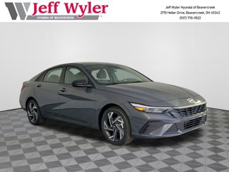 New 2025 Hyundai Elantra Sport image 1