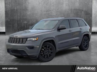 Used 2021 Jeep Grand Cherokee Laredo X image 1