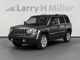 Used 2016 Jeep Patriot High Altitude image 1