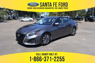 Used 2023 Nissan Altima 2.5 SV image 1