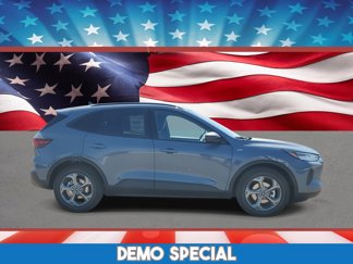 New 2025 Ford Escape ST-Line image 1