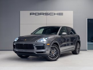 Certified 2022 Porsche Cayenne image 1