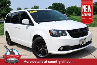 Used 2019 Dodge Grand Caravan SE image 1