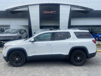 Used 2018 GMC Acadia SLT w/ LPO, Floor Liner Package image 1