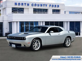 Used 2020 Dodge Challenger SXT w/ Plus Package image 1