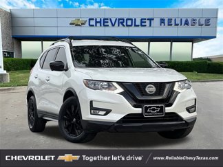 Used 2018 Nissan Rogue SV image 1