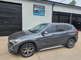 Used 2017 BMW X1 sDrive28i image 1