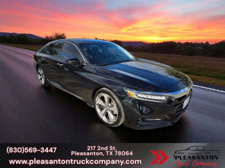 Used 2018 Honda Accord Touring image 1