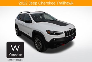 Used 2022 Jeep Cherokee Trailhawk w/ Comfort/Convenience Group image 1