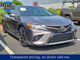 Used 2020 Toyota Camry XSE image 1
