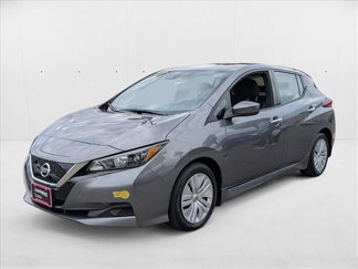 Used 2022 Nissan Leaf S image 1