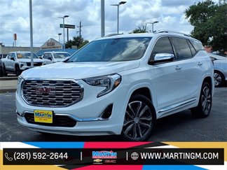 Used 2020 GMC Terrain Denali w/ LPO, Floor Liner Package image 1