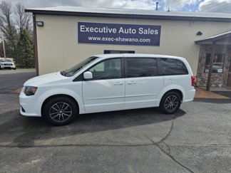 Used 2015 Dodge Grand Caravan SXT image 1