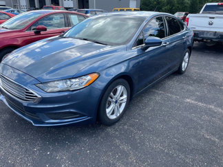 Used 2018 Ford Fusion SE w/ Fusion SE Technology Package image 1