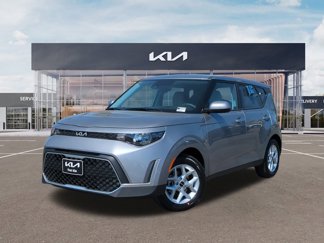 New 2025 Kia Soul LX image 1