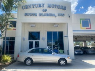 Used 2001 Toyota Avalon XLS image 1