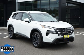 Used 2024 Nissan Rogue SV image 1