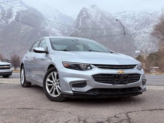 Used 2018 Chevrolet Malibu LT image 1
