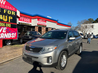 Used 2015 Kia Sorento LX image 1