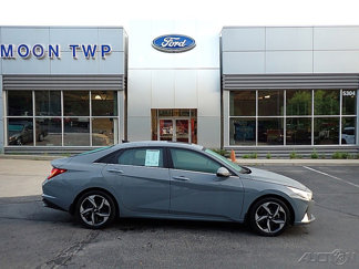 Used 2021 Hyundai Elantra SEL w/ Convenience + Premium Package image 1