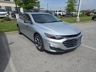 Used 2021 Chevrolet Malibu LT image 1