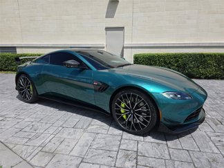 Used 2022 Aston Martin V8 Vantage Coupe image 1