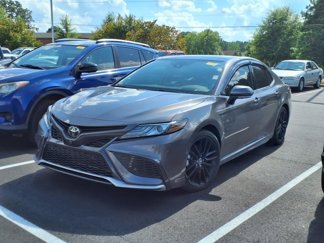 Used 2022 Toyota Camry XSE image 1