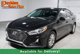 Used 2018 Hyundai Sonata SE image 1