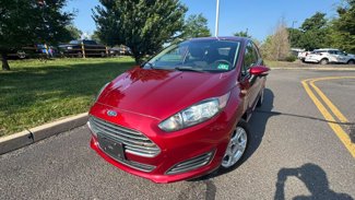 Used 2014 Ford Fiesta SE image 1