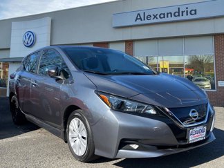 Used 2022 Nissan Leaf S image 1