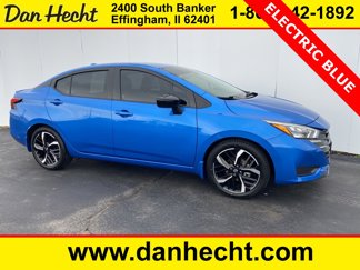Used 2023 Nissan Versa SR w/ Trunk Package image 1